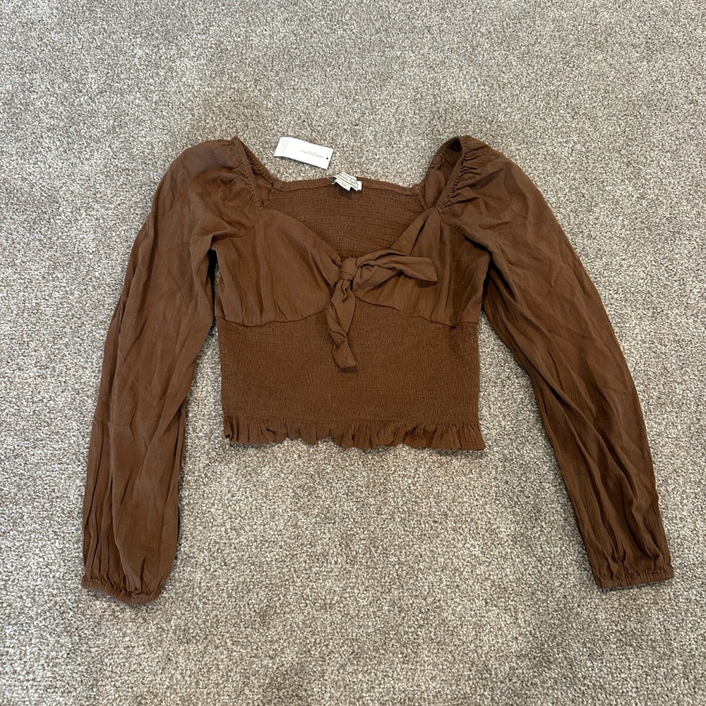 NWT - American Eagle Outfitters Brown Puff Sleeve Crop Blouse